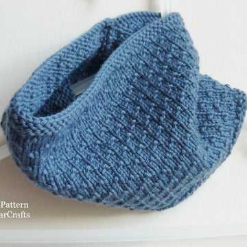 Kids Dotty Cowl