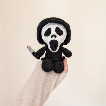 Scream Ghostface Amigurumi