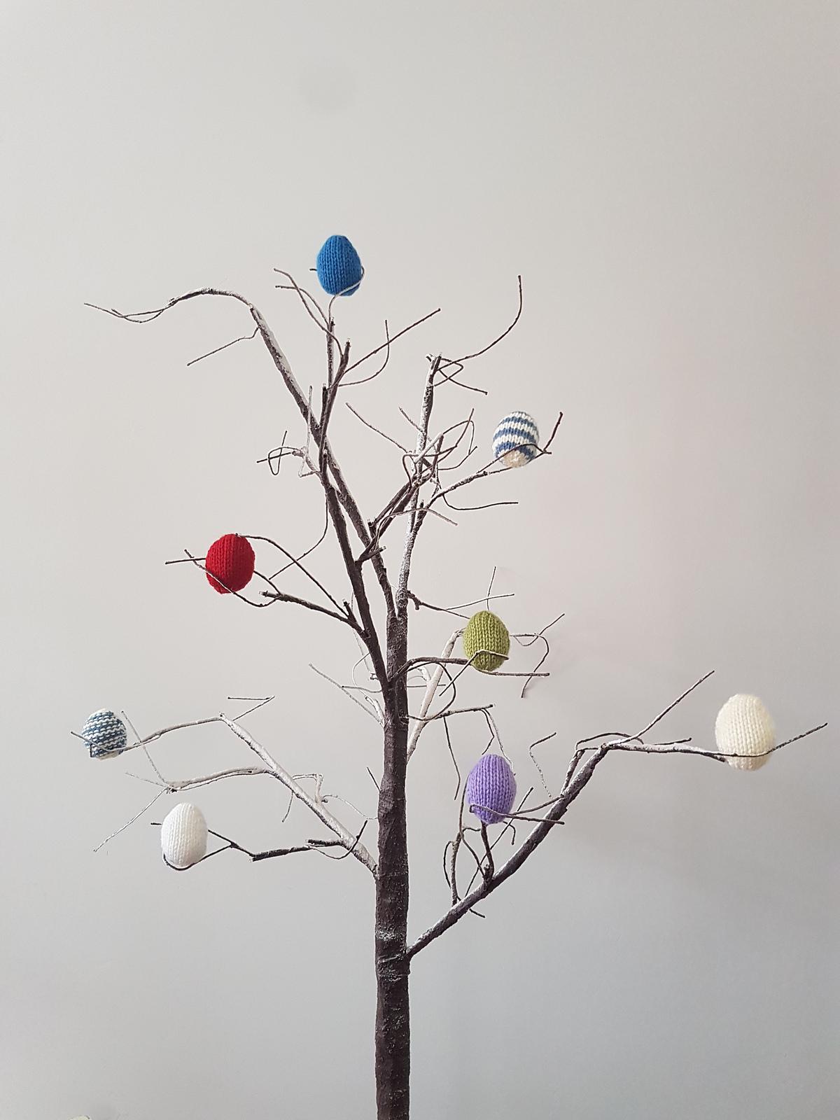 Knitted Eggs