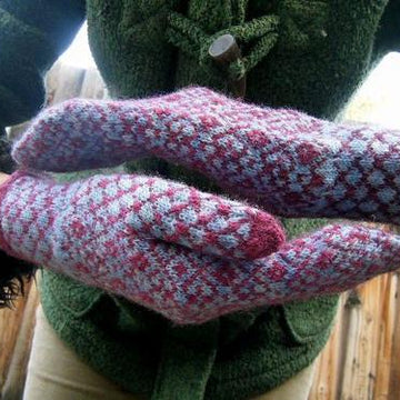 DIONYSUS Mittens