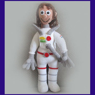 Astronaut "We are not alone "