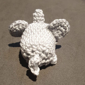 Crochet elephant amigurumi