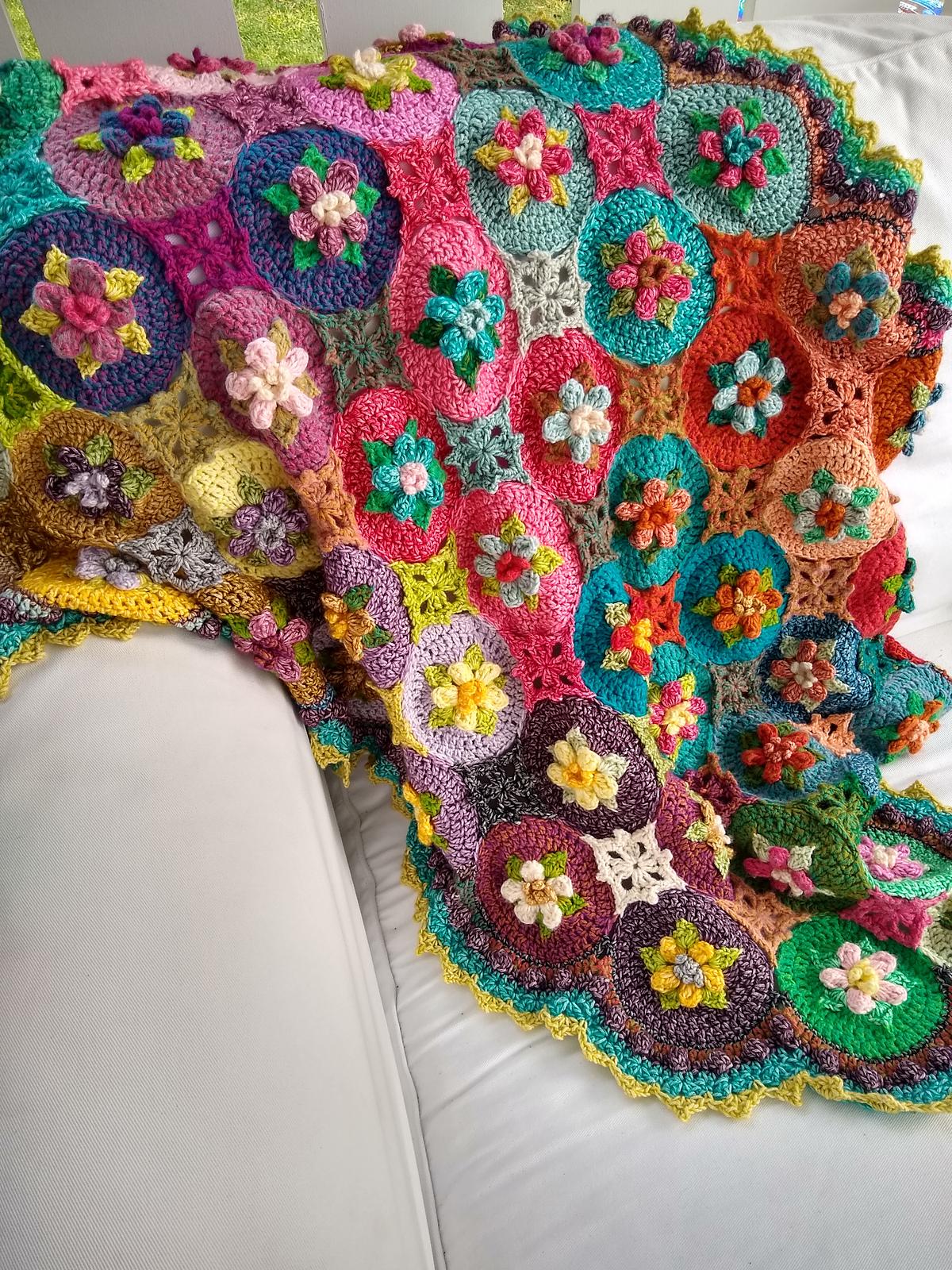 Macaroon Blossom Afghan