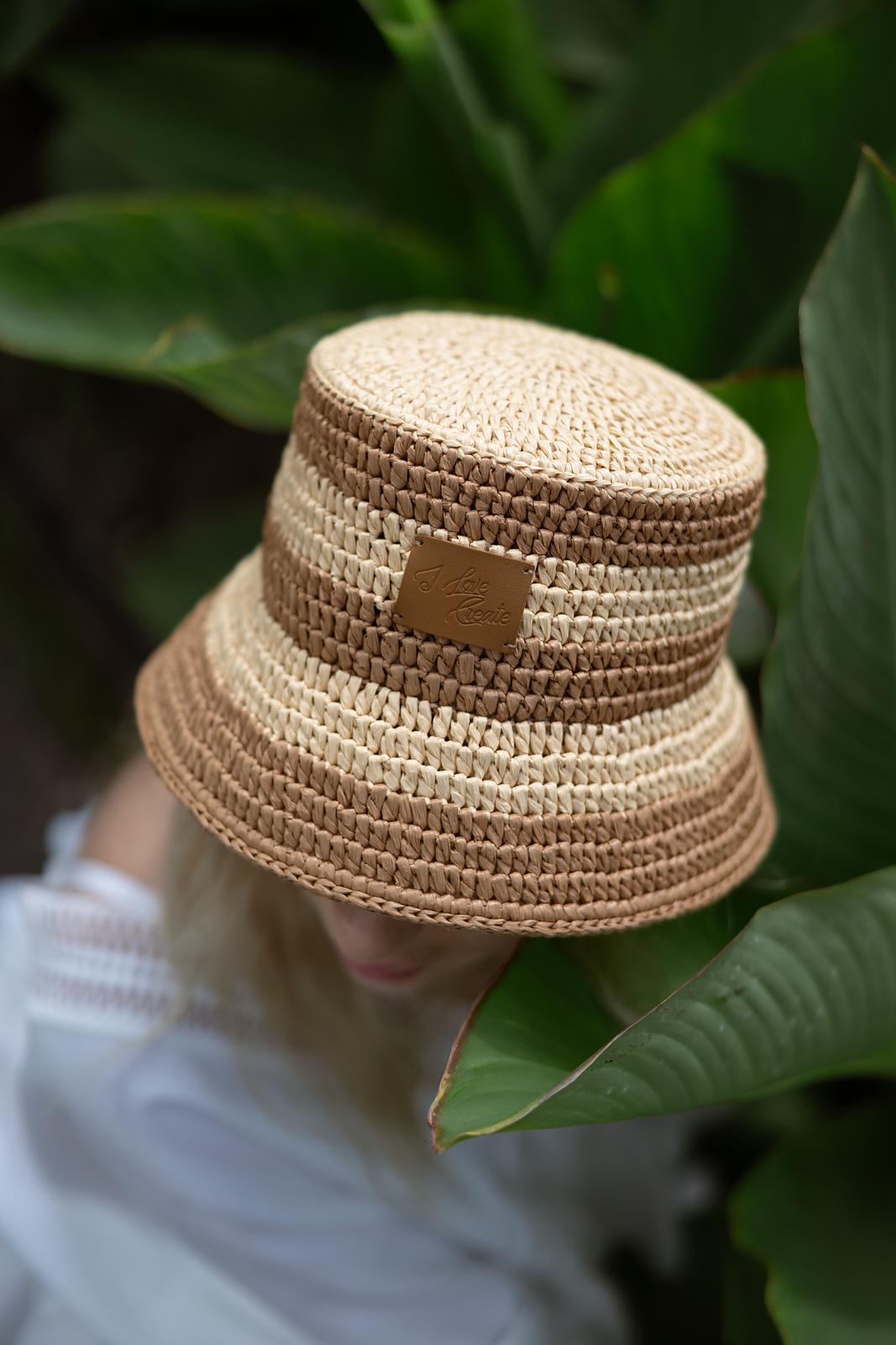 Striped bucket raffia hat