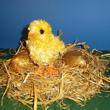 FLUFFY EASTER CHICK