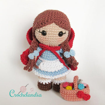 Little Red Riding Hood amigurumi doll - crochet pattern by Crochelandia