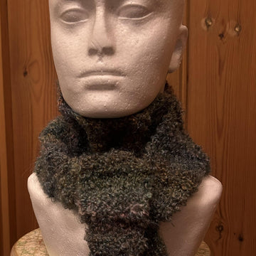 Boucle skinny scarf